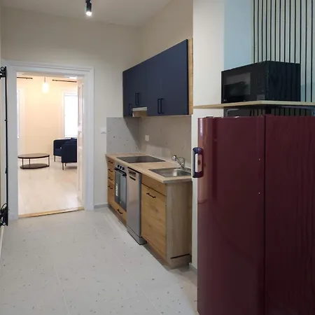 Teresia De Lux Apartment-2 Br- 2 Bathroom