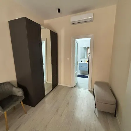 Teresia De Lux Apartment-2 Br- 2 Bathroom Daire *