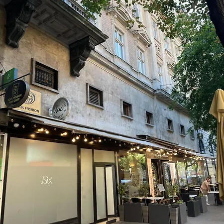Daire Teresia De Lux Apartment-2 Br- 2 Bathroom *