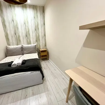 Teresia De Lux Apartment-2 Br- 2 Bathroom Apartament